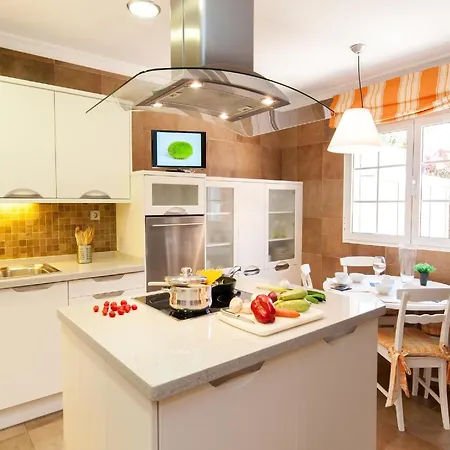 Villa Meloneras Luxury Retreat In Gran Canaria Private Heated Pool Beautiful Terrace Bbq Short Distance From Meloneras And Mapalomas Beach, *